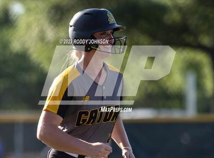 Thumbnail 2 in West Monroe vs. St. Amant (LHSAA Division1 Non-Select Semifinal) photogallery.