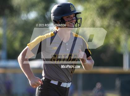 Thumbnail 3 in West Monroe vs. St. Amant (LHSAA Division1 Non-Select Semifinal) photogallery.