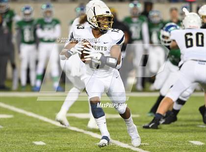 Thumbnail 2 in Archbishop Hoban vs. Winton Woods (OHSAA D2 Final) photogallery.