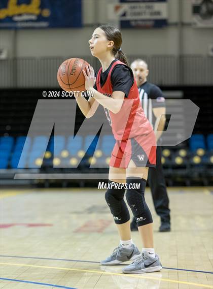 Thumbnail 2 in Aptos vs Half Moon Bay (Santa Cruz Warriors NorCal Invitational) photogallery.