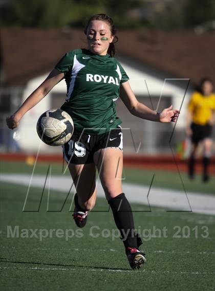 Thumbnail 2 in Royal @ Simi Valley photogallery.
