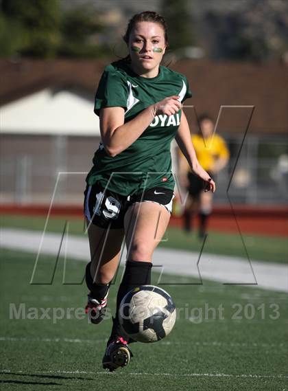 Thumbnail 1 in Royal @ Simi Valley photogallery.
