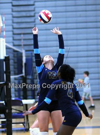 Thumbnail 3 in Foothill vs St. Lucy's (Durango Fall Classic) photogallery.