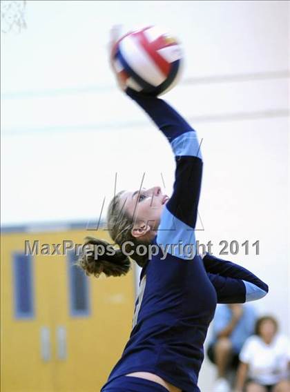 Thumbnail 2 in Foothill vs St. Lucy's (Durango Fall Classic) photogallery.