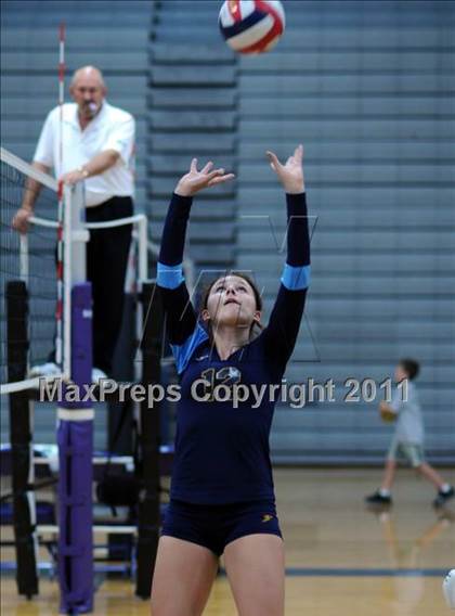 Thumbnail 2 in Foothill vs St. Lucy's (Durango Fall Classic) photogallery.