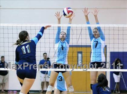Thumbnail 3 in Foothill vs St. Lucy's (Durango Fall Classic) photogallery.