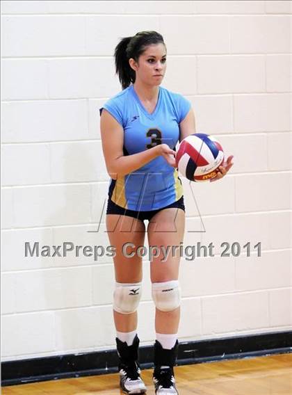 Thumbnail 3 in Foothill vs St. Lucy's (Durango Fall Classic) photogallery.