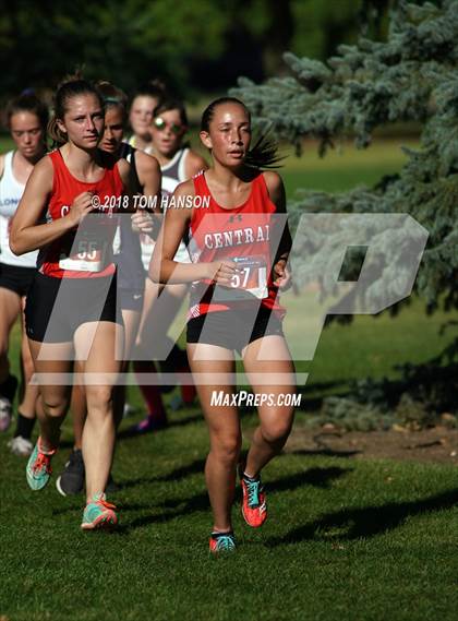 Thumbnail 3 in Loveland Sweetheart Invitational photogallery.