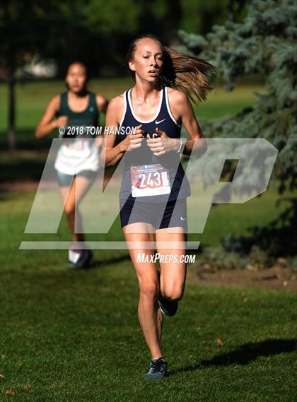 Thumbnail 1 in Loveland Sweetheart Invitational photogallery.