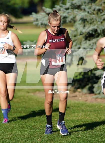 Thumbnail 2 in Loveland Sweetheart Invitational photogallery.