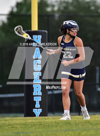 Thumbnail 2 in Hagerty vs. Gulf Breeze (FHSAA Regional Final)  photogallery.