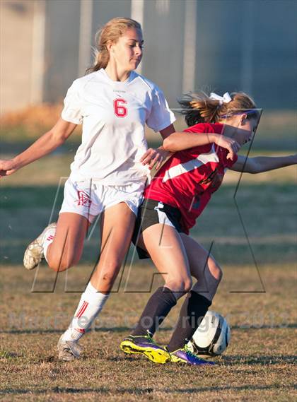 Thumbnail 2 in Hemet vs. Palm Desert photogallery.
