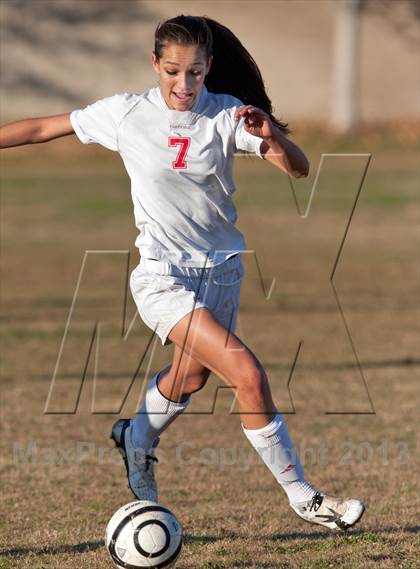 Thumbnail 2 in Hemet vs. Palm Desert photogallery.
