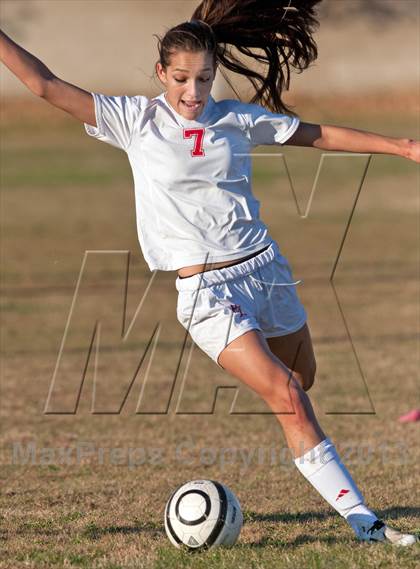 Thumbnail 3 in Hemet vs. Palm Desert photogallery.