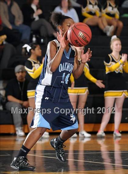 Thumbnail 1 in JV: Oakmont @ Rio Linda photogallery.