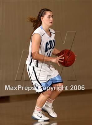 Thumbnail 1 in Northwood vs. Corona del Mar (Ocean View Christmas Classic) photogallery.
