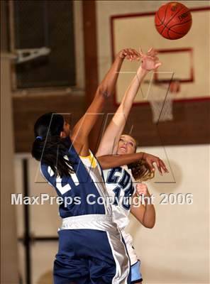 Thumbnail 3 in Northwood vs. Corona del Mar (Ocean View Christmas Classic) photogallery.