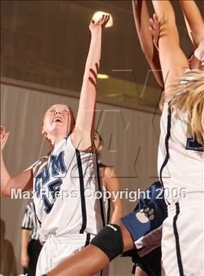 Thumbnail 3 in Northwood vs. Corona del Mar (Ocean View Christmas Classic) photogallery.