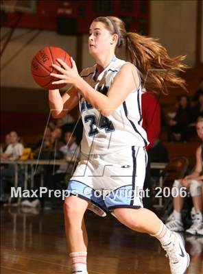 Thumbnail 1 in Northwood vs. Corona del Mar (Ocean View Christmas Classic) photogallery.