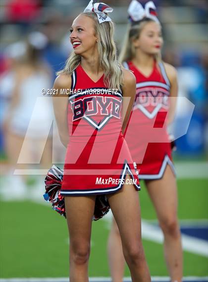 Thumbnail 1 in Allen @ Boyd photogallery.