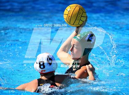 Thumbnail 2 in Miramonte vs St. Francis (California Capital Challenge) photogallery.