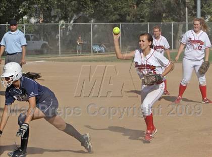 Thumbnail 2 in Crescenta Valley @ Burroughs photogallery.