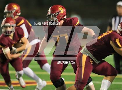 Thumbnail 3 in Village Christian vs La Canada photogallery.