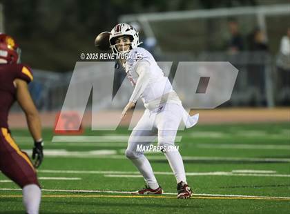 Thumbnail 3 in Village Christian vs La Canada photogallery.