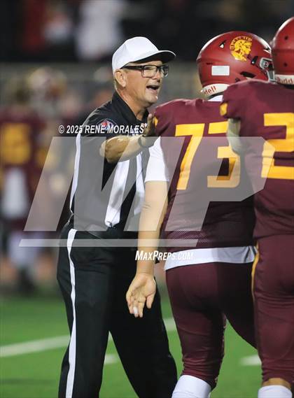 Thumbnail 1 in Village Christian vs La Canada photogallery.