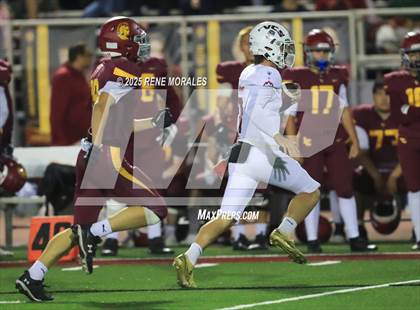 Thumbnail 1 in Village Christian vs La Canada photogallery.