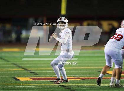 Thumbnail 1 in Village Christian vs La Canada photogallery.