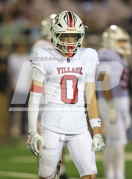 Thumbnail 2 in Village Christian vs La Canada photogallery.