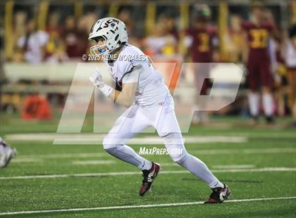 Thumbnail 1 in Village Christian vs La Canada photogallery.
