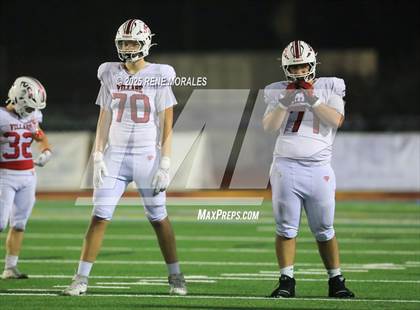 Thumbnail 2 in Village Christian vs La Canada photogallery.