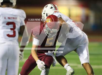 Thumbnail 3 in Village Christian vs La Canada photogallery.