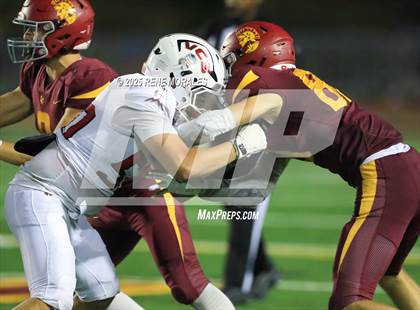 Thumbnail 2 in Village Christian vs La Canada photogallery.