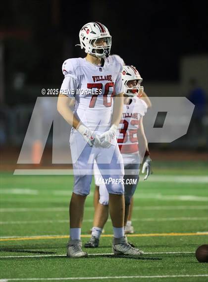 Thumbnail 3 in Village Christian vs La Canada photogallery.