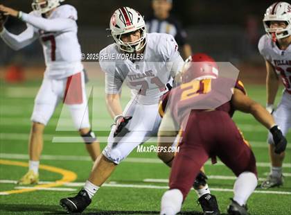Thumbnail 2 in Village Christian vs La Canada photogallery.