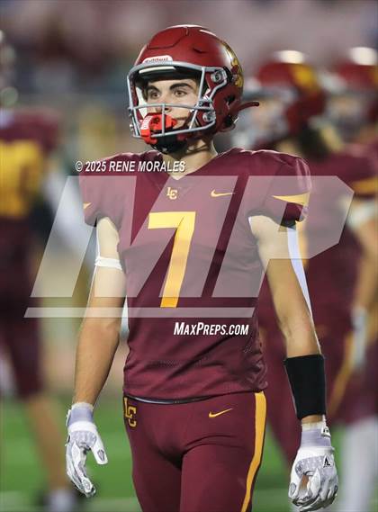 Thumbnail 1 in Village Christian vs La Canada photogallery.