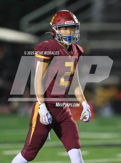 Thumbnail 3 in Village Christian vs La Canada photogallery.