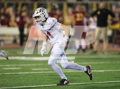 Thumbnail 3 in Village Christian vs La Canada photogallery.