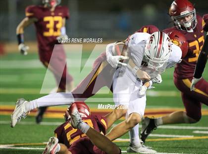 Thumbnail 1 in Village Christian vs La Canada photogallery.