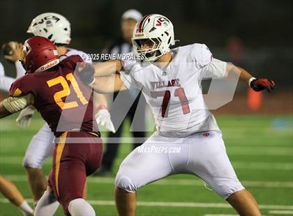 Thumbnail 3 in Village Christian vs La Canada photogallery.