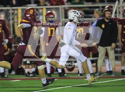 Thumbnail 2 in Village Christian vs La Canada photogallery.