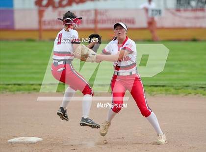Thumbnail 1 in Bucktail vs Montgomery (PIAA District IV Class A Semifinal) photogallery.