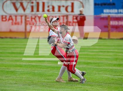 Thumbnail 3 in Bucktail vs Montgomery (PIAA District IV Class A Semifinal) photogallery.
