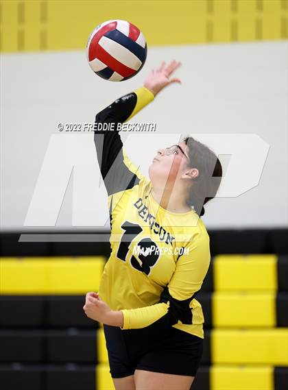 Thumbnail 1 in Sherman @ Denison photogallery.