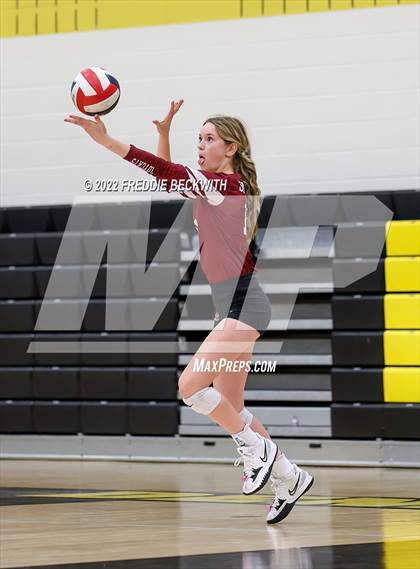 Thumbnail 2 in Sherman @ Denison photogallery.