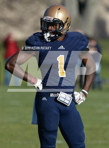 Thumbnail 3 in Trinity-Pawling School @ Choate Rosemary Hall School (Bill Glennon Bowl) photogallery.