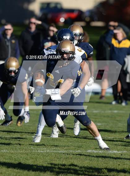 Thumbnail 3 in Trinity-Pawling School @ Choate Rosemary Hall School (Bill Glennon Bowl) photogallery.